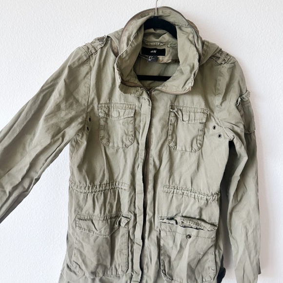 H&M Jacket - Picture 2 of 5